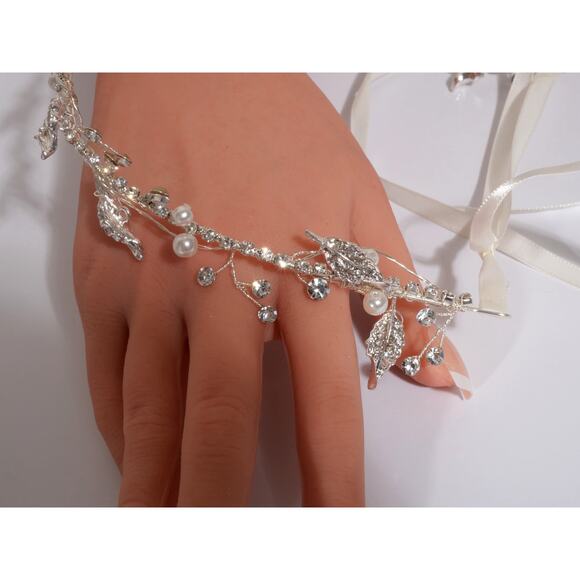 Women’s Formal Tiara Hair Accessory